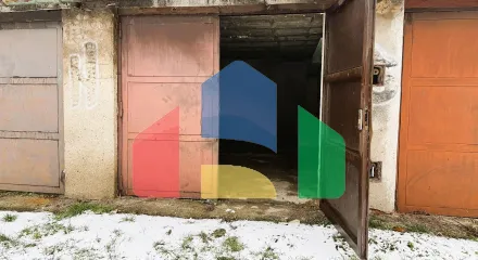 На продажу гаражи 18 m²