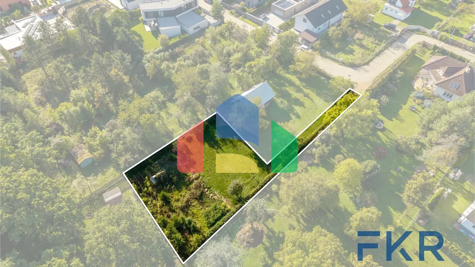 На продажу участки под строительство 886 m²