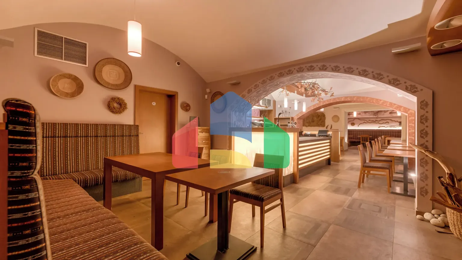 На продажу рестораны 425 m²