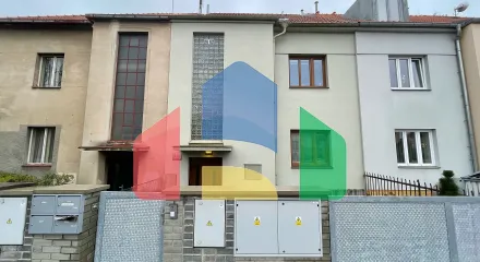 На продажу многоквартирные дома 260 m²