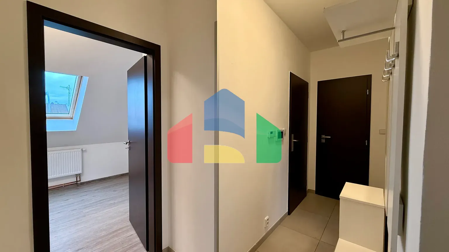 На продажу многоквартирные дома 260 m²