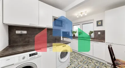 На продажу многоквартирные дома 260 m²