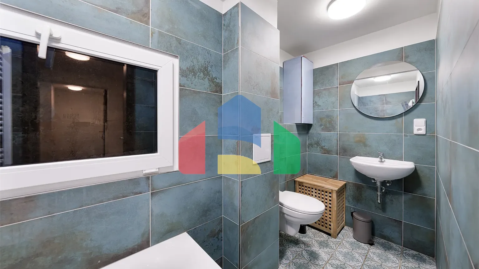 На продажу многоквартирные дома 260 m²