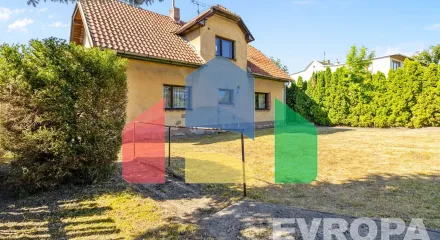 На продажу участки под строительство 584 m²