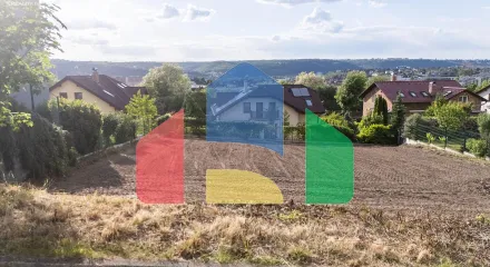 На продажу участки под строительство 753 m²