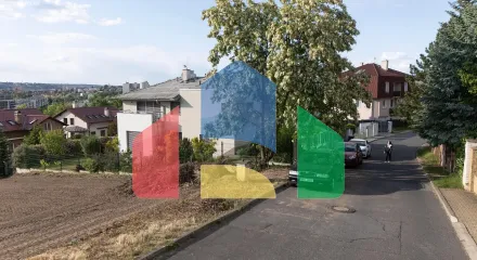 На продажу участки под строительство 753 m²