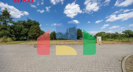 На продажу участки под строительство 695 m²