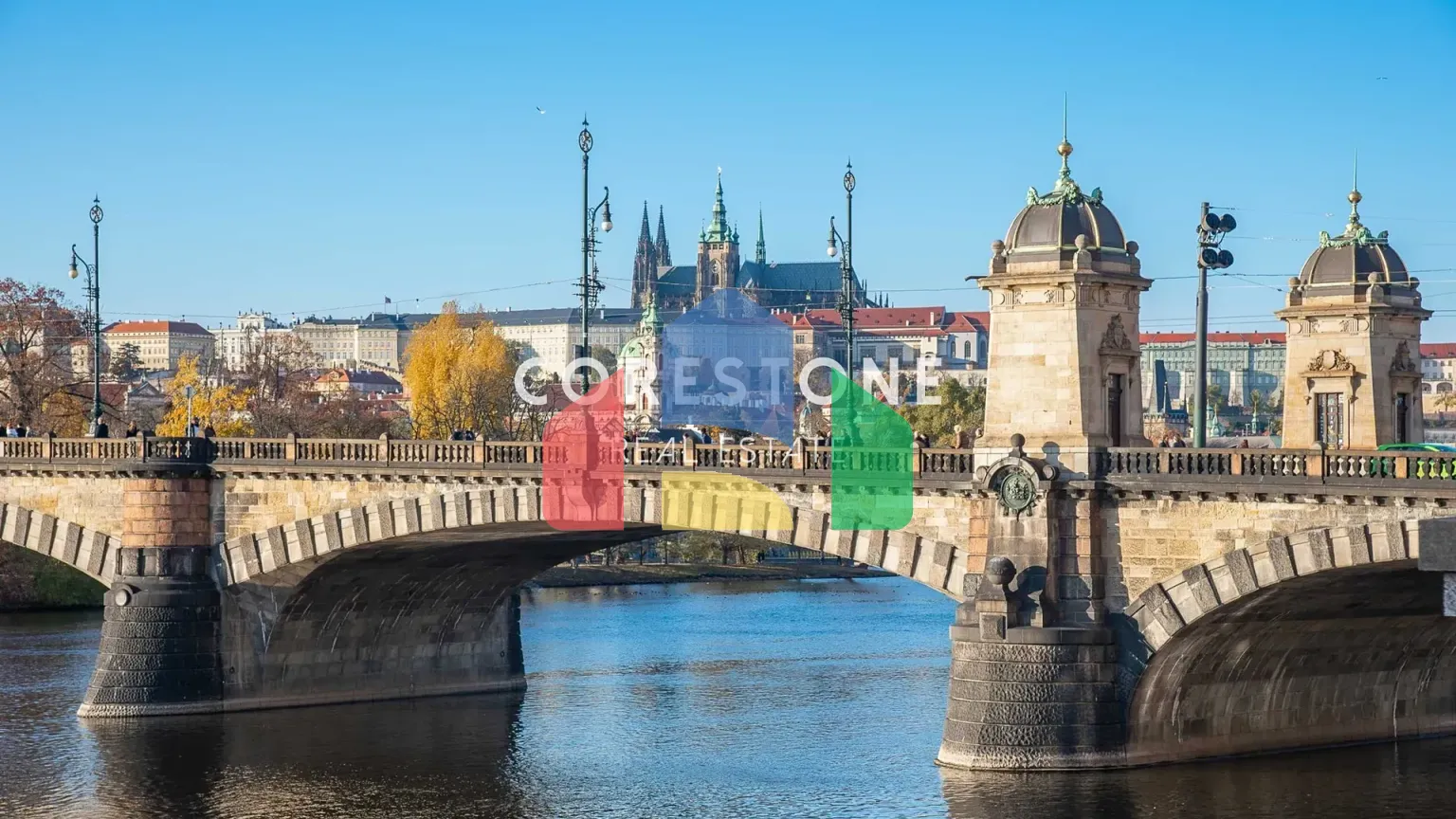 На продажу отели, гостиницы 7000 m²