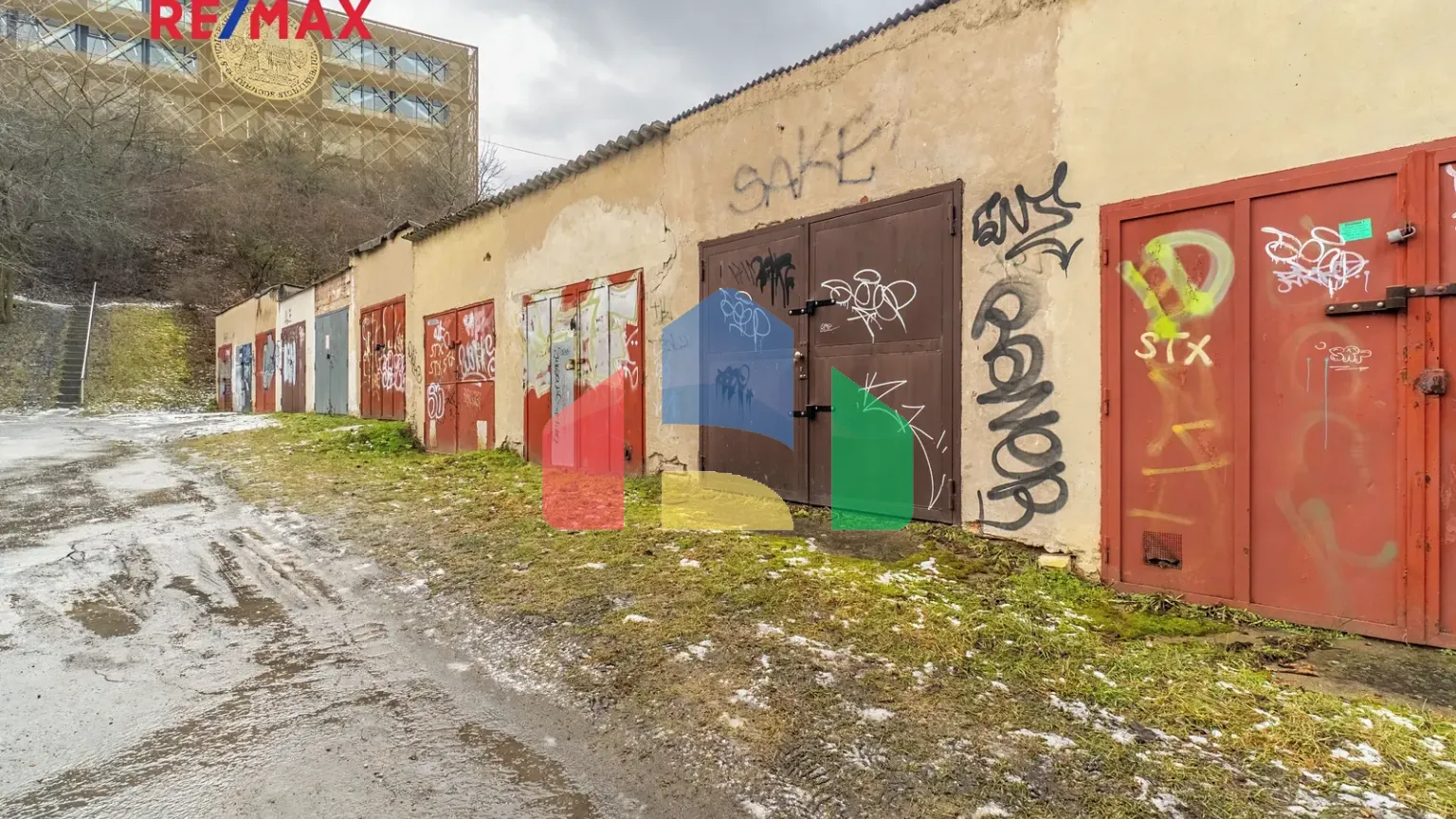 На продажу гаражи 19 m²