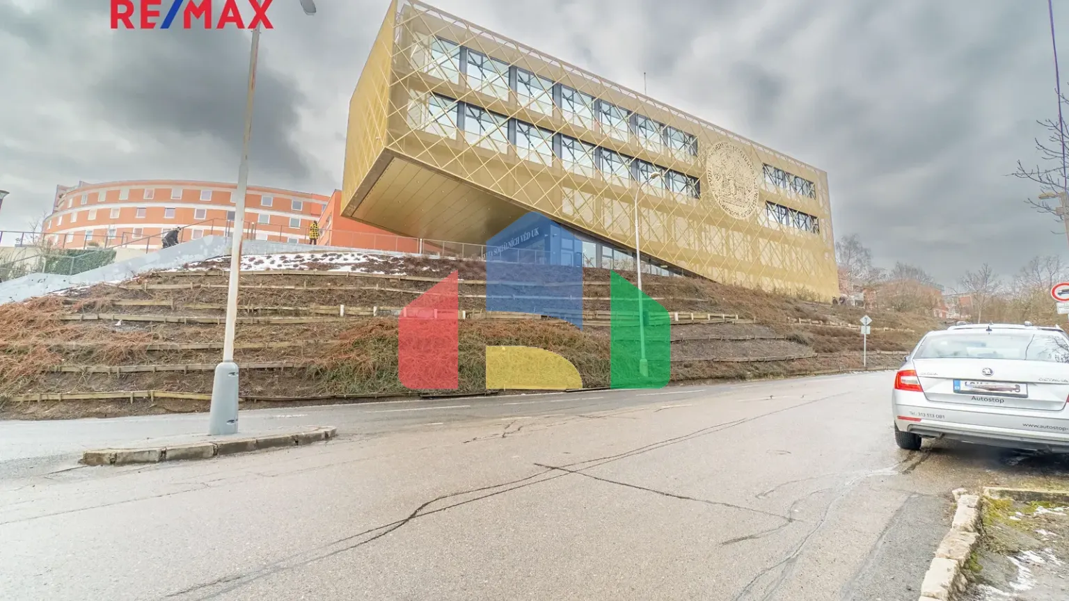 На продажу гаражи 19 m²