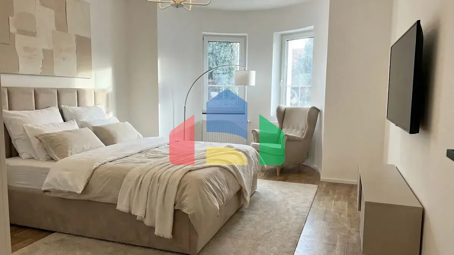 На продажу многоквартирные дома 200 m²