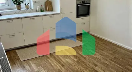 На продажу многоквартирные дома 200 m²