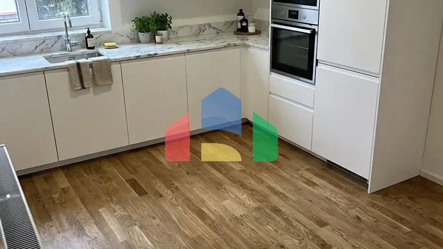 На продажу многоквартирные дома 200 m²