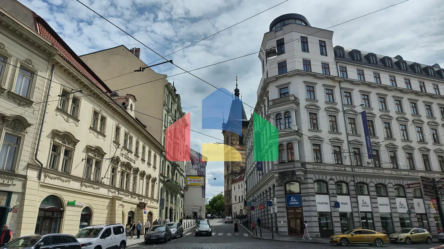 На продажу многоквартирные дома 822 m²