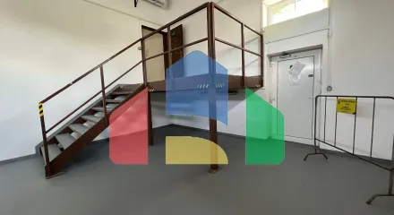 На продажу производственные цеха 210 m² На продажу производственные цеха 210 m²