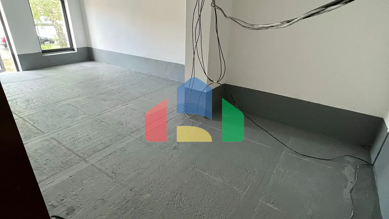 На продажу производственные цеха 210 m²