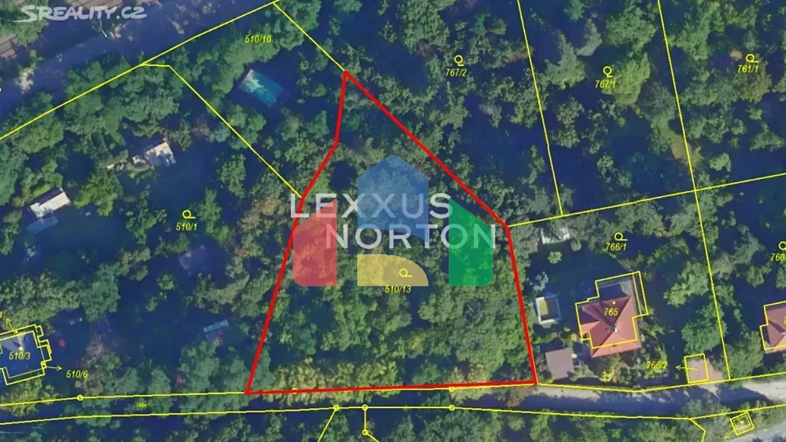 На продажу участки под строительство 2570 m²