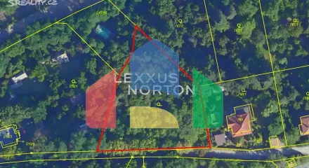 На продажу участки под строительство 2570 m²