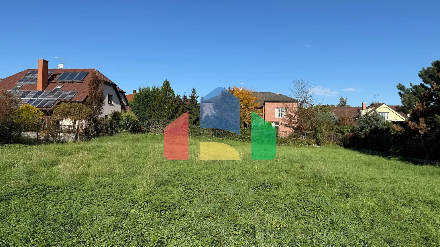 На продажу участки под строительство 1214 m²