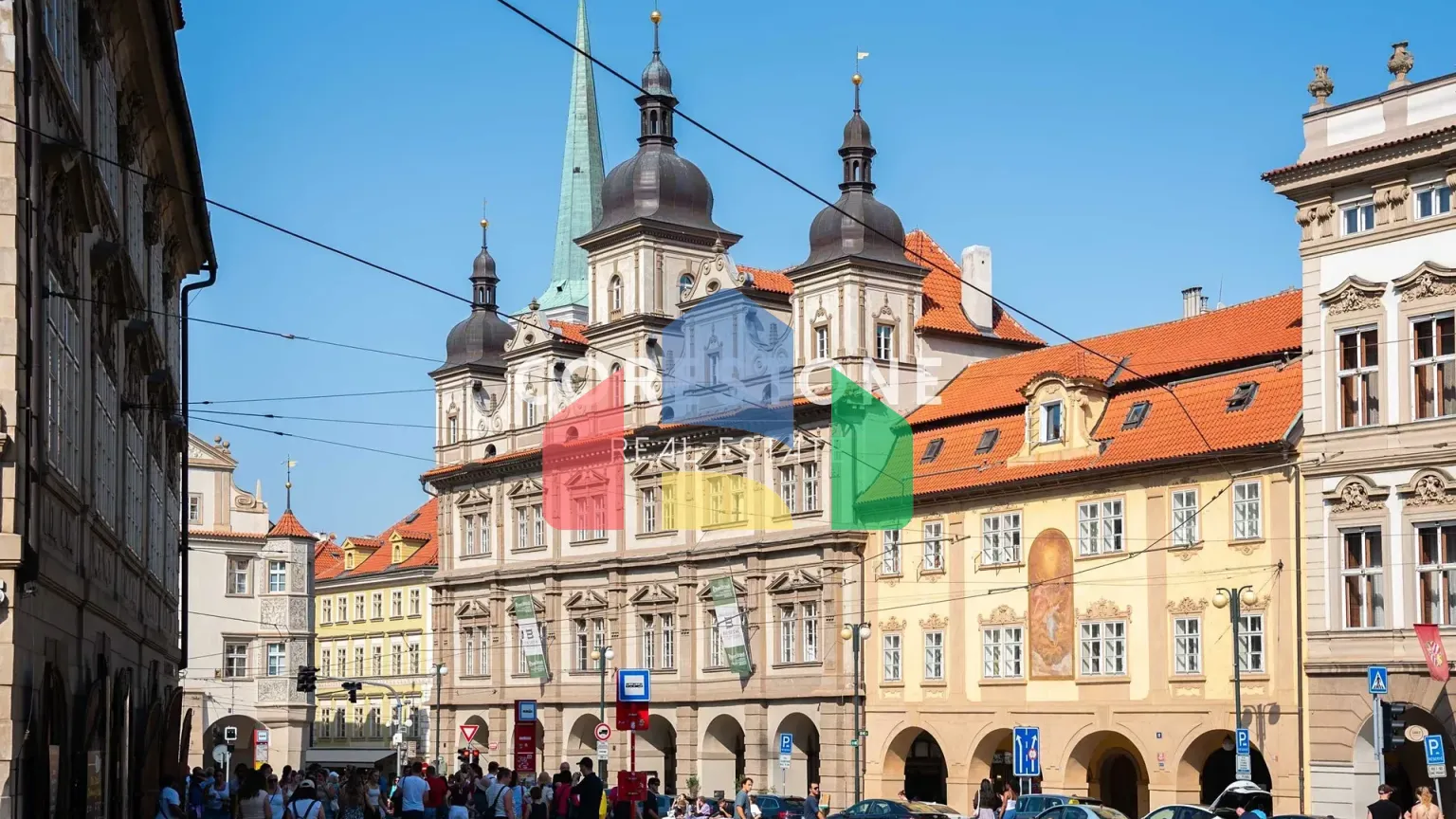 На продажу многоквартирные дома 900 m²