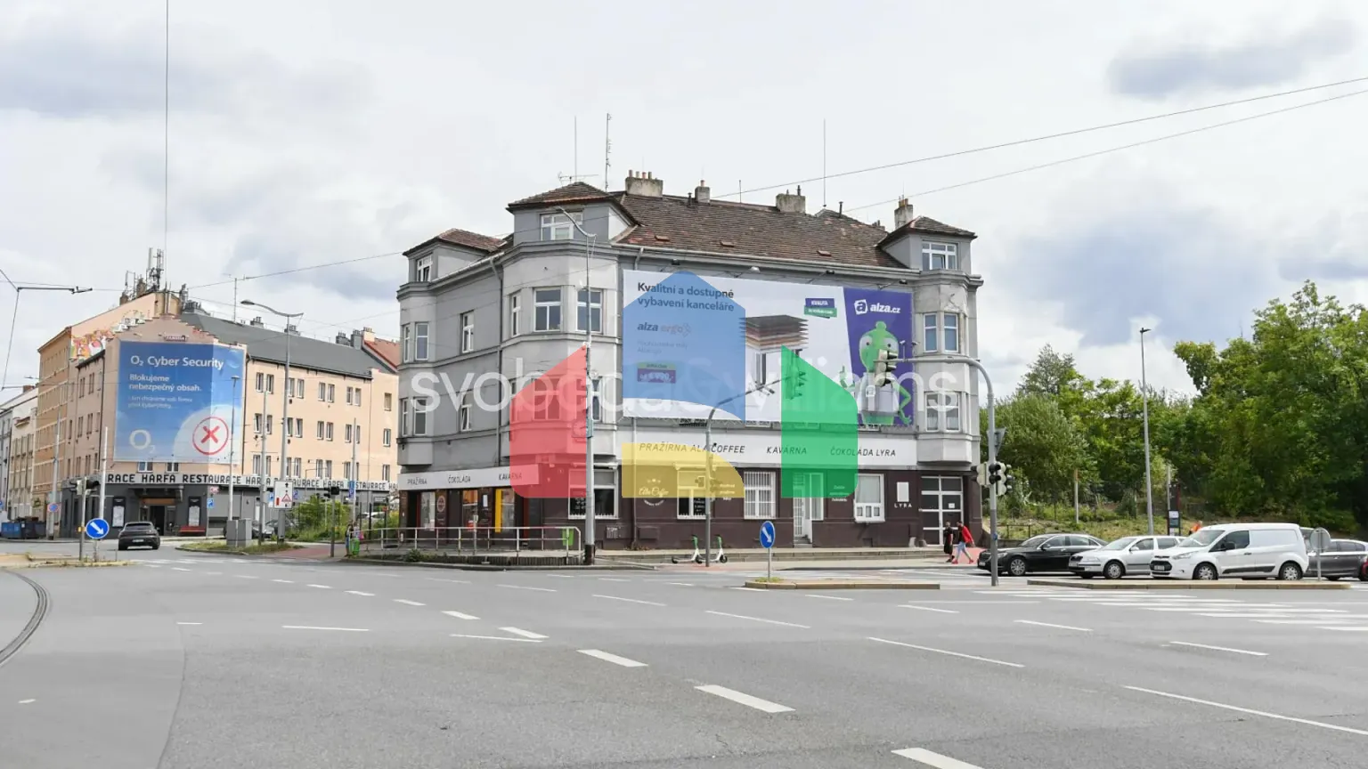 На продажу многоквартирные дома 939 m²