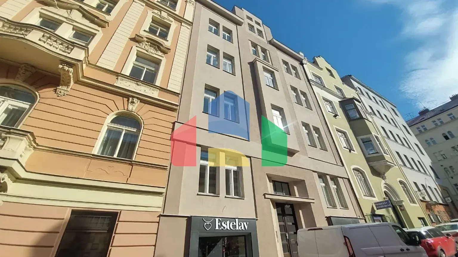 На продажу торговые помещения 36 m²