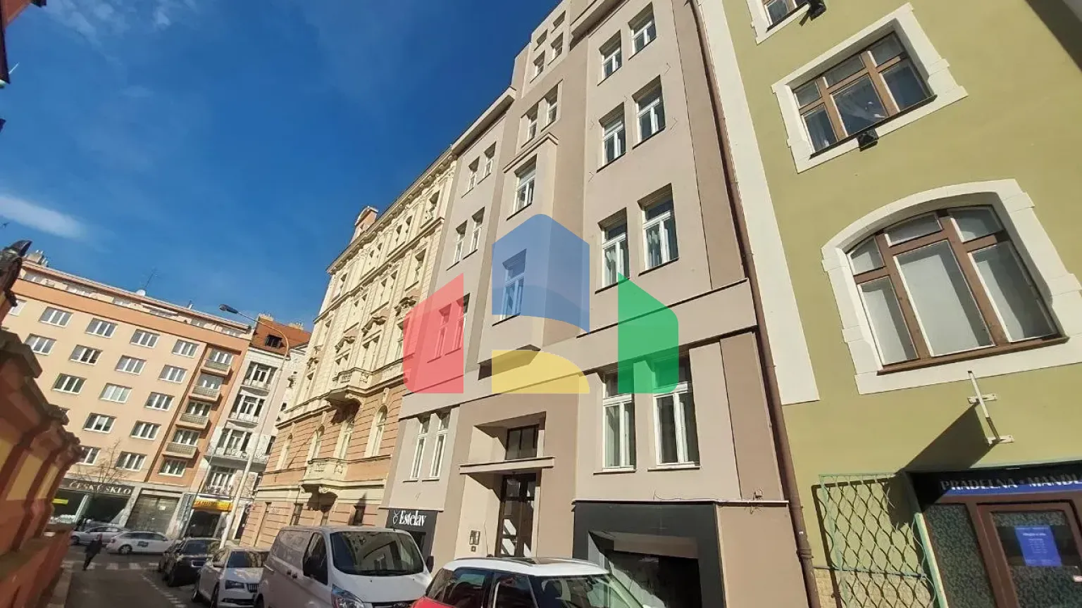 На продажу торговые помещения 36 m²