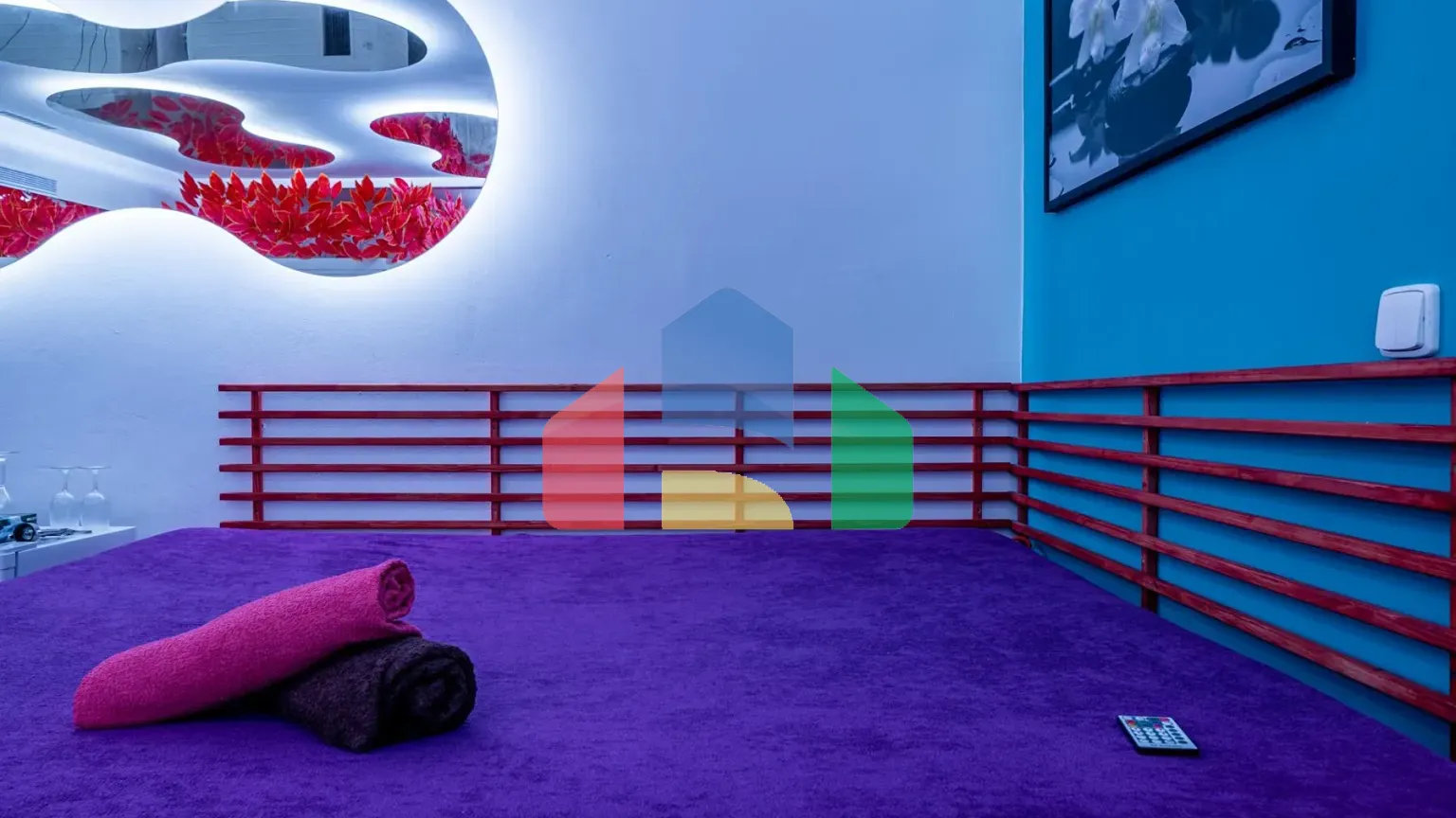 На продажу другие объекты коммерческой недвижимости 100 m²