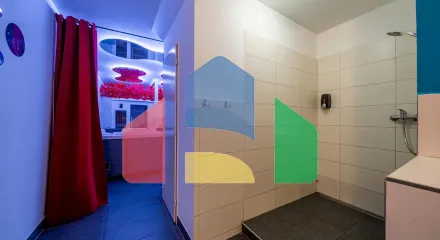 На продажу другие объекты коммерческой недвижимости 100 m² На продажу другие объекты коммерческой недвижимости 100 m²