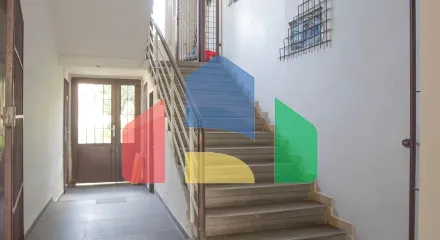 На продажу многоквартирные дома 300 m²