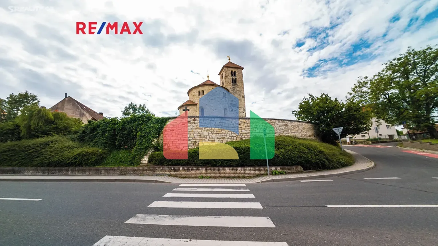 На продажу сады 1217 m²