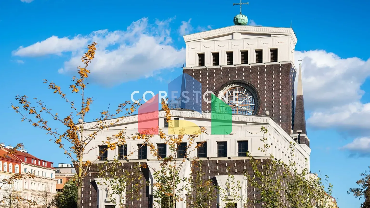 На продажу многоквартирные дома 1650 m²