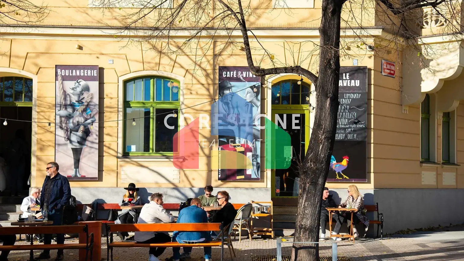 На продажу многоквартирные дома 1650 m²