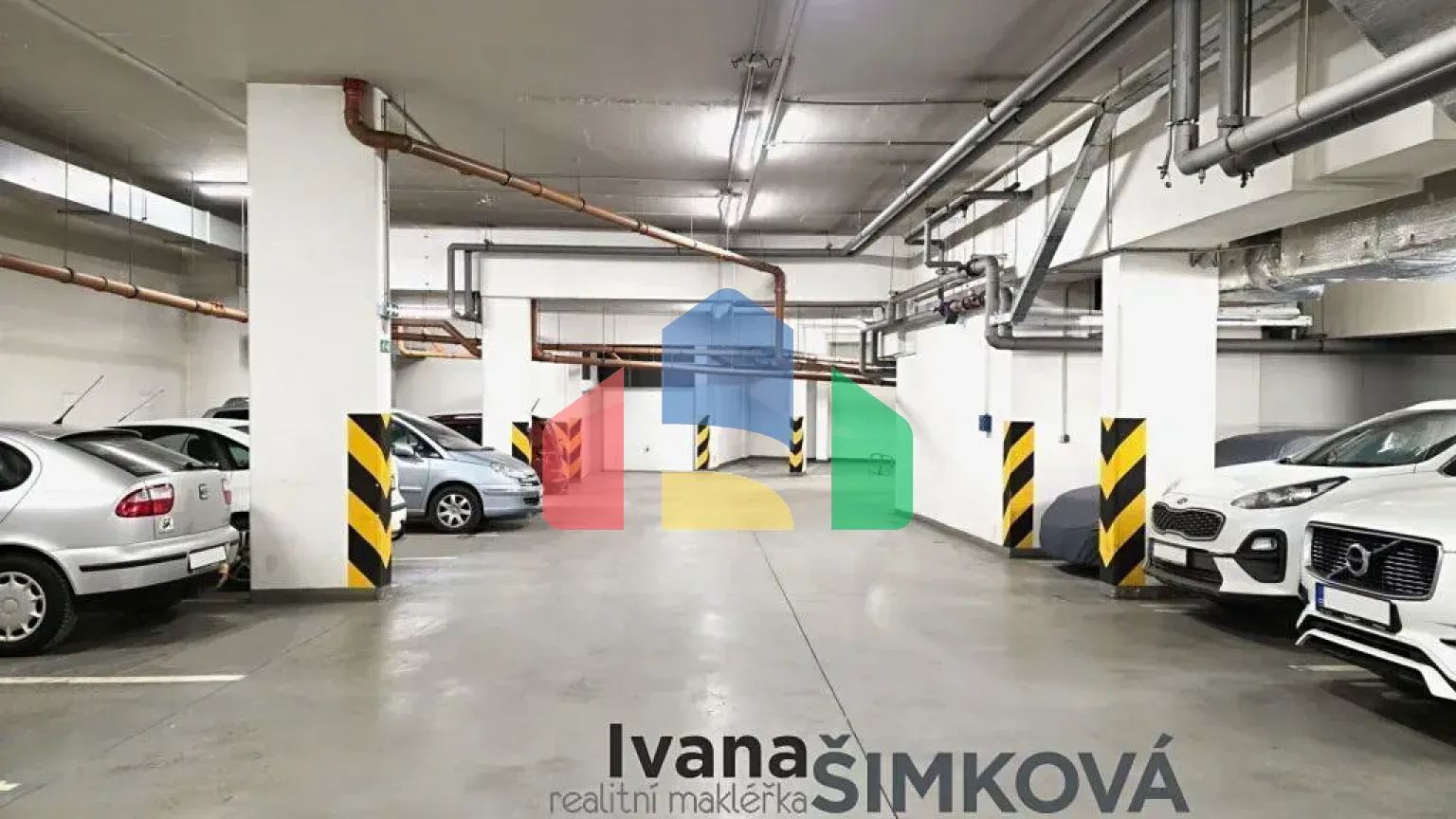 На продажу парковки 12 m²