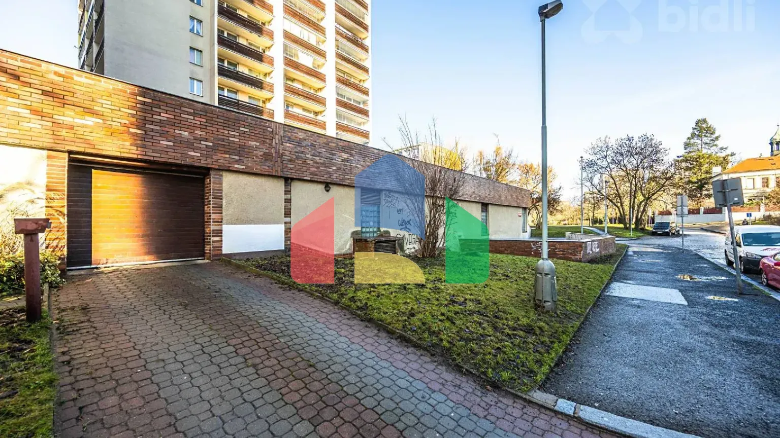 На продажу парковки 17 m²