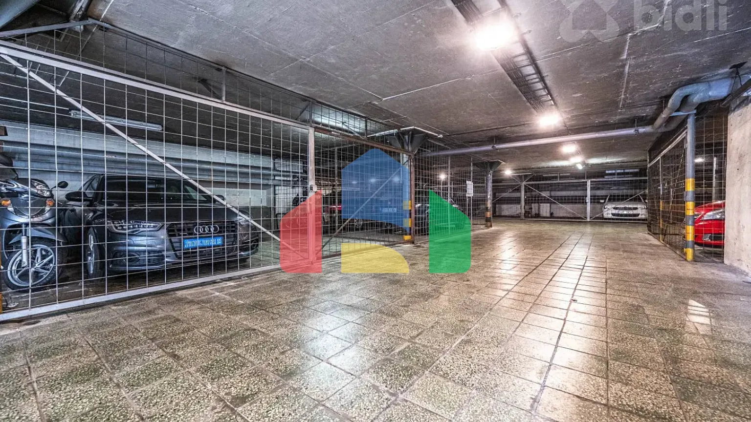 На продажу парковки 17 m²