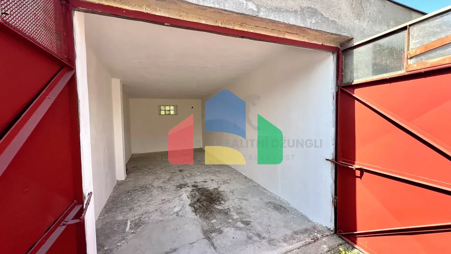 На продажу гаражи 21 m²