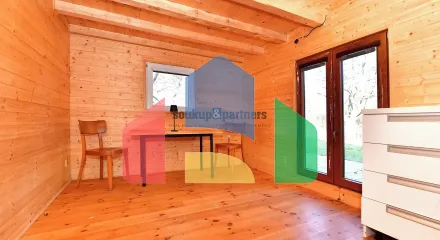 На продажу сады 977 m²