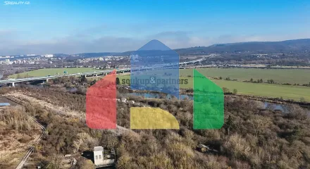 На продажу сады 977 m²