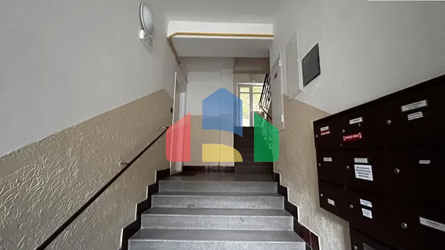 На продажу другие объекты коммерческой недвижимости 24 m²