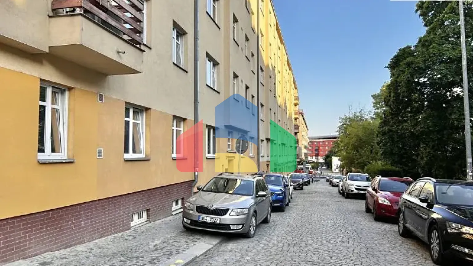 На продажу другие объекты коммерческой недвижимости 24 m²