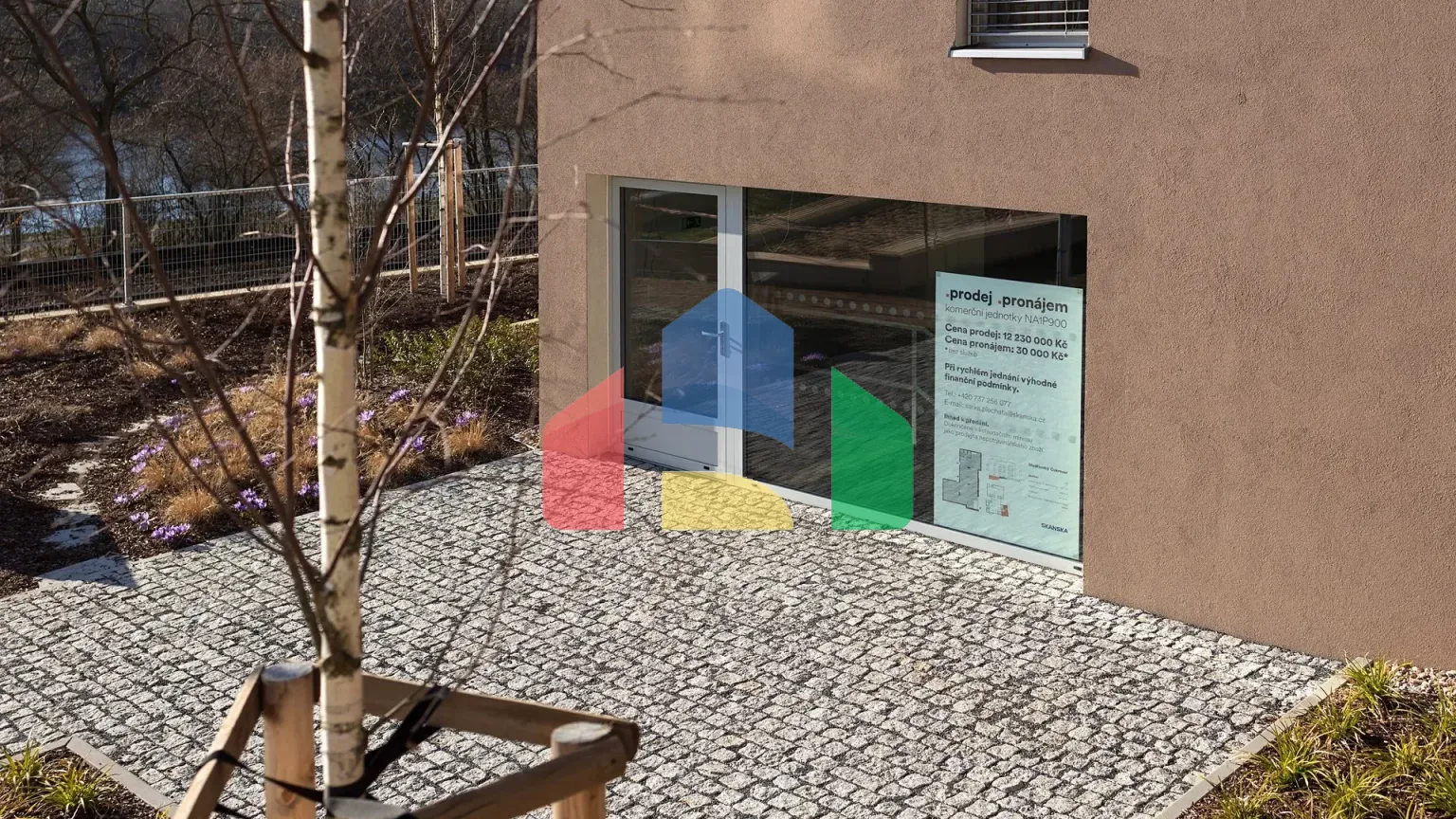 На продажу торговые помещения 135 m²