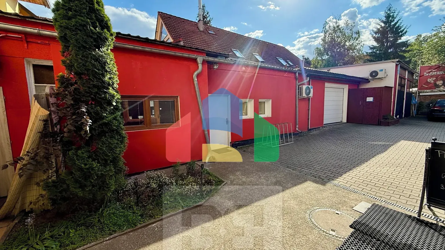 На продажу многоквартирные дома 657 m²