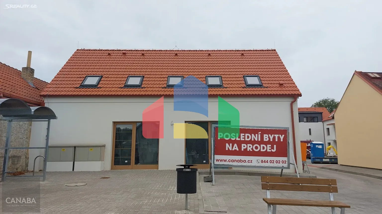 На продажу торговые помещения 72 m²