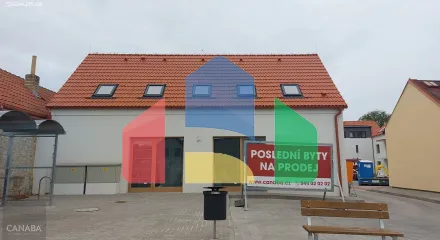 На продажу торговые помещения 72 m² На продажу торговые помещения 72 m²