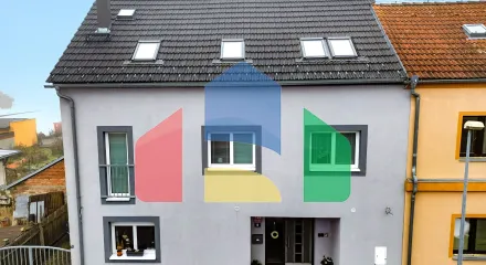 На продажу многоквартирные дома 375 m²