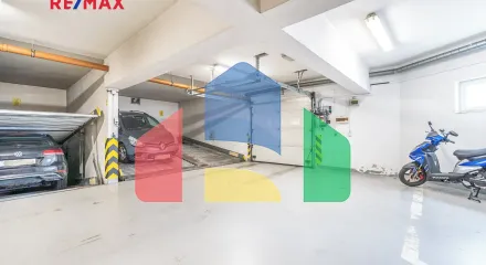 На продажу парковки 12 m²