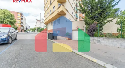 На продажу парковки 12 m²