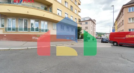 На продажу парковки 12 m²