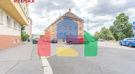 На продажу парковки 12 m²